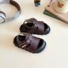 Sandalias para niños 2025 Verano Nuevo Moda Casual Baotou Zapatos de Playa Suela Blanda Sandalias de Niña Zapatos de Verano