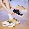 Zapatos de lona para mujer 2026 verano nuevo moda delgados transpirables que aumentan la altura antideslizantes versátiles casuales deportivos zapatillas zapatos de mujer