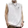 Chal bordado estilo americano para hombre, nuevo modelo verano 2026, fino, holgado, talla grande, blanco, adecuado para usar como capa exterior o top de gimnasio