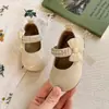 Lindos Zapatos de Princesa con Lazo de Perlas para Niños Pequeños 2025 Nuevos Llegados de Principios de Otoño Zapatos Cómodos de Suela Suave para Caminar para Bebés y Niños Pequeños Venta al por Mayor