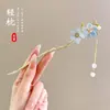 Grampo de Cabelo Hanfu Qipao Estilo Antigo para Mulheres, Grampo de Madeira de Alta Qualidade para Coques Altos, Grampo de Nicho Levemente Luxuoso, Acessórios de Cabelo com Pingentes e Borlas