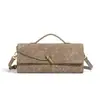 Bolso de noche tejido a mano para mujer, con cierre tipo baguette, ideal para combinar con todo, de Amazon, Europa y América.
