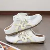 Novidade Verão 2026 Meia-sapatilha Casual Respirável de Malha para Mulheres, Versátil Slip-On Preguiçoso, Sapatos Individuais da Moda