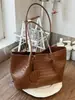 Bolso Tote de Tejido para Viajes Diarios para Mujer 2026 Nuevo Verano Bolso de Hombro Único Retro de Alta Gama Bolso de Mano de Gran Capacidad