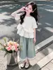 Conjunto de Dos Piezas para Niña Estilo Princesa Verano con Blusa con Volantes y Pantalones de Pierna Ancha 2026 Nuevo Elegante Moderno Conjunto Delgado
