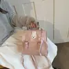 Mochila Mini Moderna y Femenina para Mujer 2025 Nuevo Modelo Bolso de Hombro Cruzado Lindo de Oso de Alto Valor