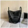 Bolso de Mano Casual de Alta Gama y Elegante, Bolso Cubo para Mujer, Nueva Moda Invierno 2025, Versátil, de Hombro, Cruzado, Bolso Madre e Hija