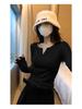 Camiseta Única de Diseño Nicho Cálida de Manga Larga para Mujer, Invierno Ajustada Cuello en V Térmica Base, Top Chic a la Moda