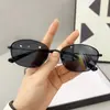 Óculos de Sol Novos Transfronteiriços 2025 Nan Nan Tendência de Moda Anti-UV Suporta Dropshipping Transfronteiriço