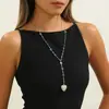 Collar Estilo Europeo y Americano para Mujer, Collar de Alta Gama con Forma de Y, Moderno y Versátil Colgante de Corazón Hueco con Pedrería Borla