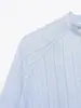 Nova Roupa Feminina Estilo Europeu e Americano de Primavera, Simples e Elegante, Camisa Top Listrada com Bolso Xadrez e Gola Alta Assimétrica