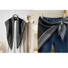 Bufanda Triangular de Seda con Estampado de Anacardos de Verano Atuendo Atmosférico Pañuelo para la Cabeza Chal Inclinado Seda de Imitación Sensación Fresca Bufanda Angulada Mujer