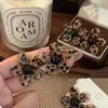 Brincos de Tarraxa com Estampa de Leopardo e Flores de Temperamento Único Design de Nicho Brincos de Luxo Leve Tendência Versátil Personalidade Brinco Exquisito