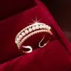 Venta Caliente moda de lujo ligero elegante micro incrustado circonita Perla elegante diario todo-partido casual anillo abierto