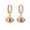 Pendientes pequeños transfronterizos Aogu con diseño de ojo de diablo de circonita bañados en oro y cobre para mujer, pendientes personalizados con un nicho de sentido del diseño INS