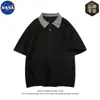 Camisa Polo de Verano Estilo Americano de Dos Piezas Falsas con Retazos Manga Corta Diseño para Hombre Elegante con Cuello Camisero Tendencia Marca Nasa