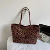 Bolsa Tote de Verão 2026 Nova Estampa de Leopardo Estilo Alto Única para o Dia a Dia com uma Vibe Relaxada, Bolsa de Ombro Moderna e Fashion