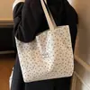 Bolsa Tote de Grande Capacidade para o Dia a Dia de Mulheres 2025 Nova Moda Bolsa Tote para Mulheres Bolsa de Ombro Versátil de Nicho para Mulheres