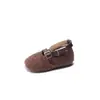 Sapatos felpudos sapatos de algodão para bebê sapatos de inverno para crianças sola macia antiderrapante sapatos de algodão camada dupla de algodão mocassins quentes de veludo para meninas