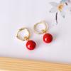 Pendientes de cuentas redondas cuadradas con microdiamantes incrustados, pendientes de perlas y flores de moda, pendientes festivos de la suerte rojos del año de nacimiento para mujer