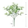 Manija Pequeña de Plástico Racimo Pino Dorado Flor Artificial Salón de Ceremonias de Boda Decoración Follaje Verde Decoración de Pared de Fondo para Escaparate
