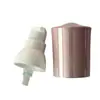 Fábrica de Origen Bomba de Polvo de 18 Dientes Boquilla de Spray Exterior Tapa Puntiaguda Electrochapada Cabezal de Bomba de Presión para Base Líquida Loción En Stock
