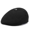Gorro Cortavientos A prueba de Frío con Protección para Orejas para Hombres de Invierno y Hombres Mayores Gorro Cálido Plano para Abuelo Hombre Mayor con Terciopelo Engrosado