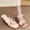 Sandalias de mujer estilo hada para uso en exteriores, nuevo modelo 2026, punta abierta, tacón fino, tira fruncida, tacones altos con amortiguación de aire en el talón para mujer