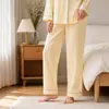 [Directo del Fabricante] Conjunto de Pijama a Cuadros Amarillo Leche Algodón Nube para Mujer, Primavera/Otoño, con Cuello Campana, Mangas Largas de Bloques de Color, Conjunto de Dos Piezas para Estar en Casa