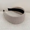 Faixa de Cabeça Retro de Aba Larga para Outono e Inverno para Mulheres, Cor Lisa de Alta Qualidade, Faixa de Cabeça Versátil de Coroa Alta para Pressionar a Cabeça, Acessórios de Cabelo para Uso Externo Diário