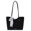 Bolsa Tote Estrella de Nicho de Alta Apariencia para Mujer 2026 Nuevo Estilo Bufanda de Seda Moda Casual Trabajo Viaje Hombro Bolso de Mano