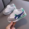 Zapatos Infantiles Versátiles de Suela Blanda con Velcro para Caminar, Colección Otoño/Invierno 2026, Zapatos Casuales Cómodos para Niñas Forrest Gump