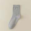 Meias de negócios com estampagem a quente branca para homens, de algodão, absorventes de suor, respiráveis, para todas as estações, meias casuais masculinas de comprimento médio, desodorantes