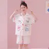 Pijama de seda de hielo para niñas, nuevo modelo de verano 2026, delgado de manga corta estilo princesa para niñas, adecuado para usar afuera en verano