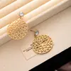 Brincos de Verão Europeus e Americanos Estilo Exagerado de Luxo Leve Coração Oco de Metal Diamante Oval Grande Brincos de Nicho de Alta Qualidade Ferro
