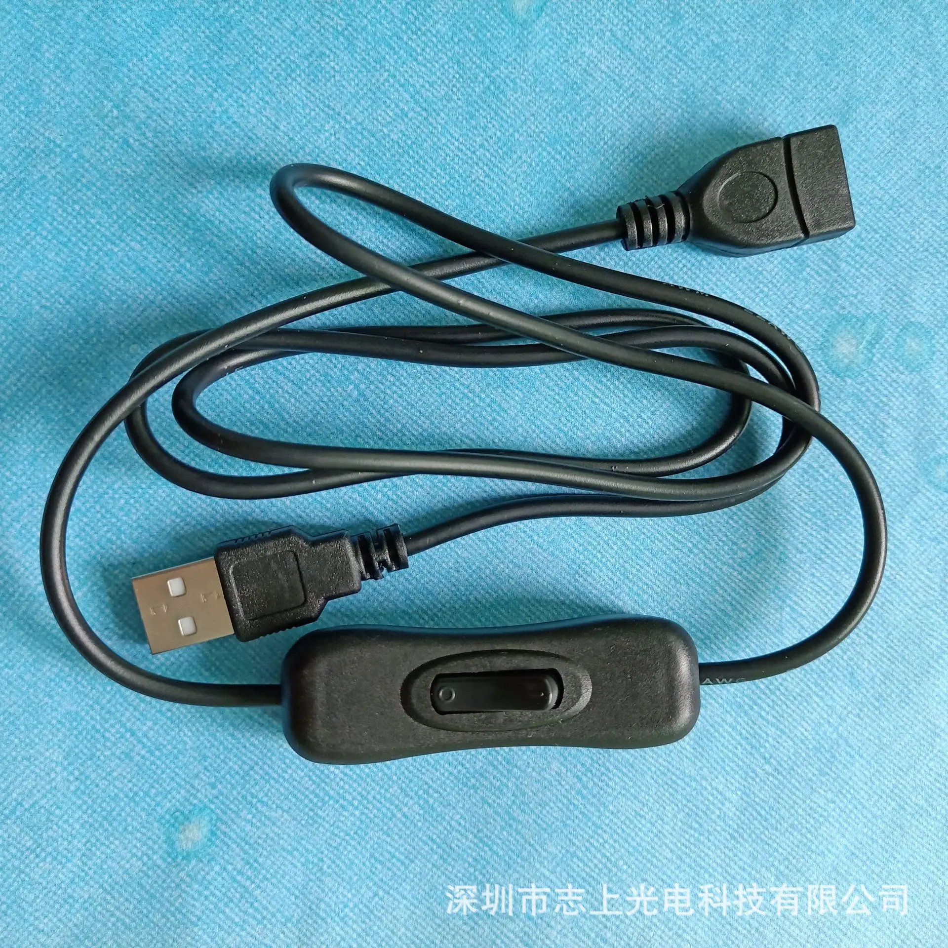 304USB延长线开关黑1米.jpg