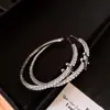 Brincos de Letra com Zircônia e Pérola Agulha de Prata, Elegantes e Versáteis, Brincos Estilo Chanel, Brincos da Moda de Luxo Leve de Alta Qualidade Atacado