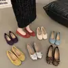 Sapatilhas de Balé Delicadas, Sapatilhas, Solas Macias de Doce Francês, Sapatilhas Vermelhas Prateadas Novo Chinoiserie, Sapatos Femininos Pequenos e Fragrantes de Outono