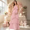 Vestido de noite plus size com design de gola halter estilo europeu e americano, vestido longo de chiffon simples e moderno, vestido tipo bolo emagrecedor para sessões de fotos e festas