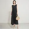 Vestido Midi Plissado para o Trabalho e Férias, Estilo Issey Miyake Vestido Slimming Sem Mangas Plissado com Amarração na Cintura para Mulheres