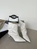 Botas femininas curtas finas de salto alto fino bico fino, estilo outono 2026, botas elegantes de cano médio, botas femininas de perna larga com salto bloco