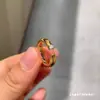 Anillo Abierto Minimalista y Sofisticado con Diseño de Punto Dorado, Anillo para Dedo Índice de Banda Lisa con Diseño Vintage de Nicho
