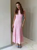 Vestido transfronterizo europeo y americano 2026 primavera-verano nuevo estilo cuello redondo sin mangas tejido texturizado de punto vestido midi plisado
