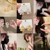 Elegantes Pendientes de Flor de Metal 3D de Alta Gama para Mujer Modernos de Alta Gama con Atmósfera Pendientes de Botón Diseño de Nicho Joyería para Orejas de Lujo Ligero