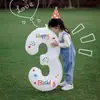 Balões de número brancos metalizados da moda para decoração de cena de festa de primeiro aniversário ao ar livre e adereços para fotos em redes sociais