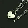 Cadena de hip hop callejera de moda collar con colgante de corazón de melocotón y llave cadena para la clavícula collar de metal de celebridad de internet