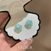 Diseño de Pendientes Cuadrados de Concha con Diamante Azul Brillante Fragmento de Hielo StarLight, Únicos y Versátiles con un Toque de Lujo