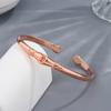Nuevo estilo europeo y americano pulsera creativa retro de mano moda personalidad commuter estilo OL todo partido apretón de manos pulsera de moda