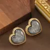 Pendientes de Botón de Resina Azules de Berlín con Forma de Corazón, Estilo Hepburn Elegante y Único, Pendientes de Lujo Ligero, Estilo de Oficina de Gama Alta