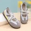 Sapatos Mary Jane Estilo Ballet Retrô Feminino 2026 Novos Velcro Planos Sapatos Individuais Versáteis Casuais Esportivos Sapatos de Treinamento Alemães